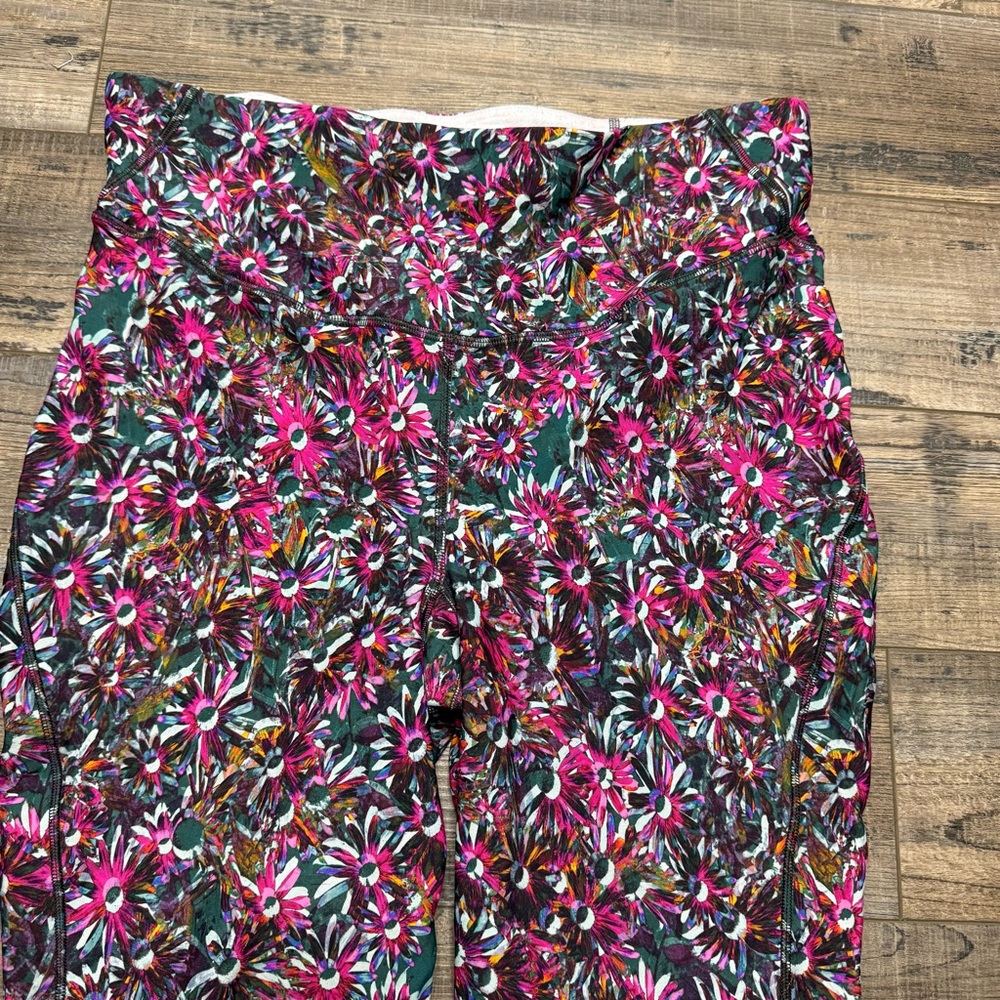 Lululemon Align High Rise Tight 28" Inseam Floral Pattern - Picture 2 of 12